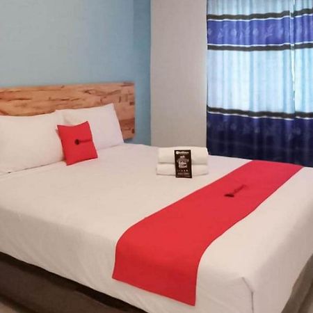 Reddoorz @ Jalan Brigjend Katamso Medan 2 Hotel Exterior photo